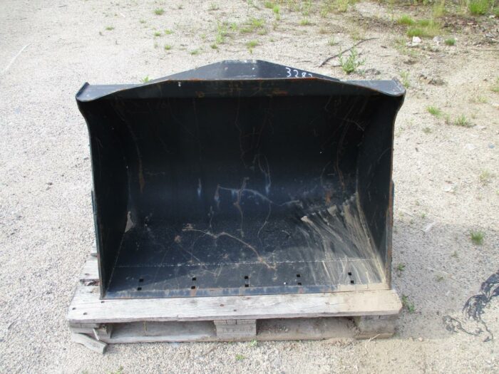 Pienkuormaajan yleiskauha 1070 mm - Image 3
