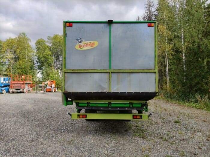 Bonino AB80 TRMI itse lastaava rehuperävaunu - Image 4