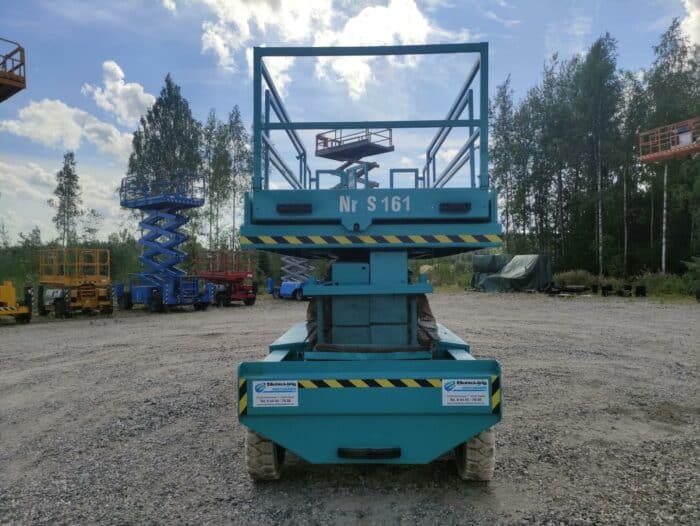 Holland lift Q-135EL18 akkukäyttöinen saksilavanostin - Image 6
