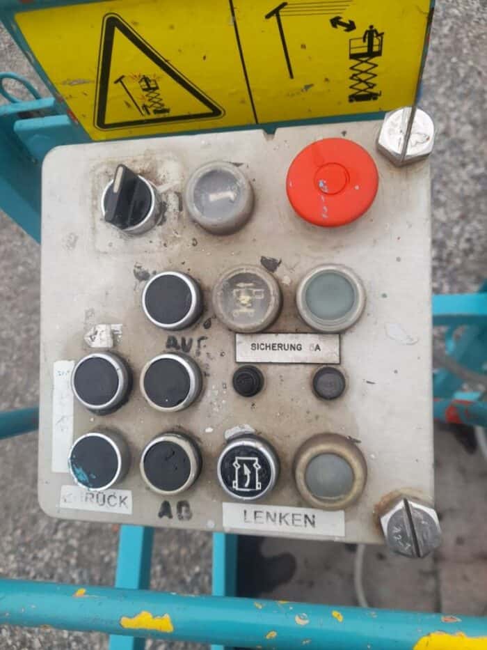 Holland lift Q-135EL18 akkukäyttöinen saksilavanostin - Image 12