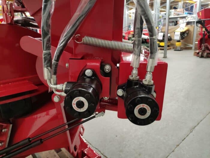 Oksasilppuri PTO 150 mm hydraulinen syöttö BX-62R - Image 7