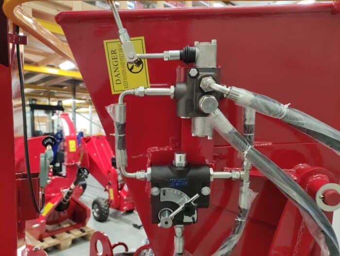 Oksasilppuri PTO 150 mm hydraulinen syöttö BX-62R - Image 9