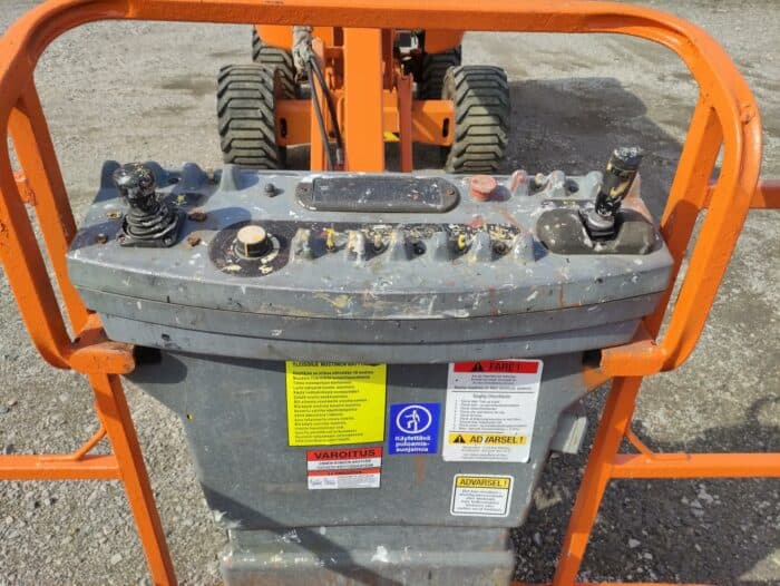 JLG 450AJ 4WD kuukulkija - Image 19