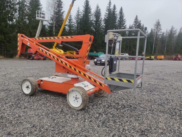 Nifty Lift HR10 E akkukäyttöinen kuukulkija. - Image 7