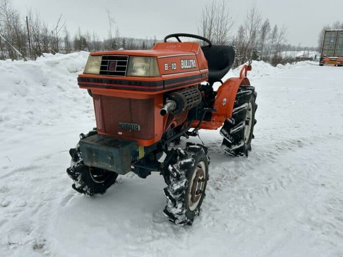 Kubota B-10 4 WD traktori - Image 13