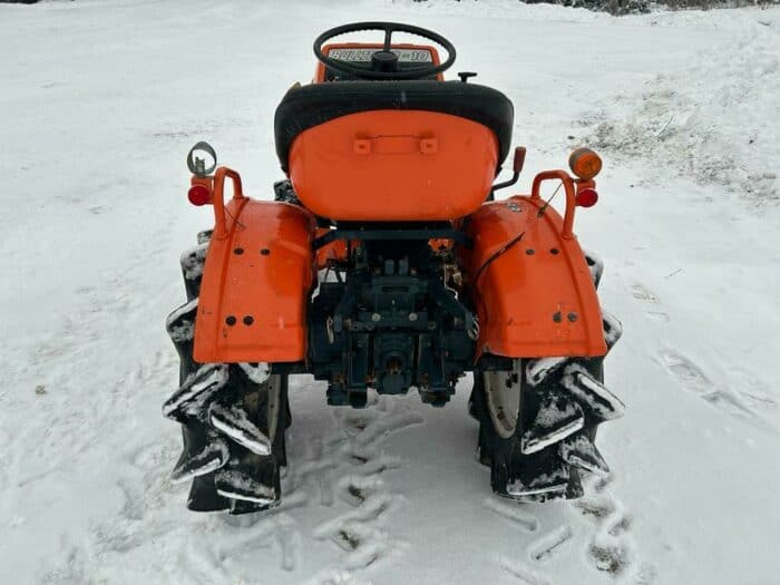 Kubota B-10 4 WD traktori - Image 10