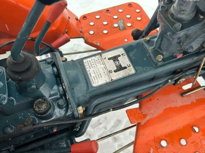 Kubota B-10 4 WD traktori - Image 8