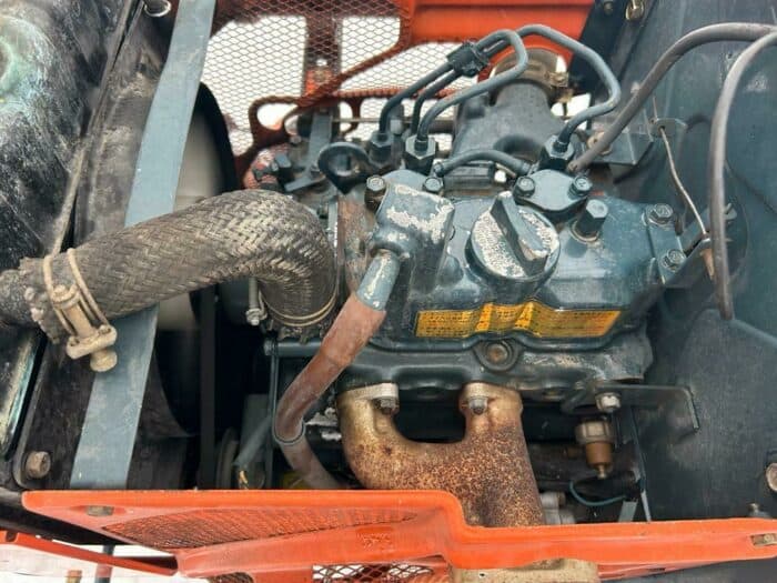 Kubota B-10 4 WD traktori - Image 7