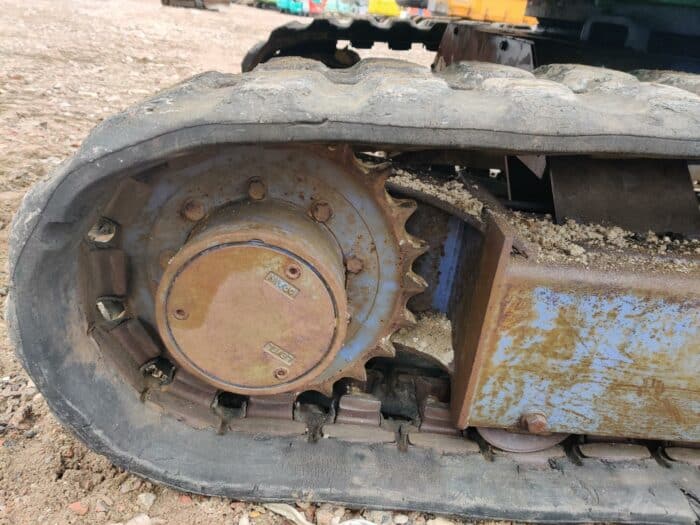 Komatsu PC15-3 minikaivuri - Image 3