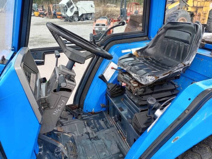 Iseki 525, 4WD traktori - Image 10