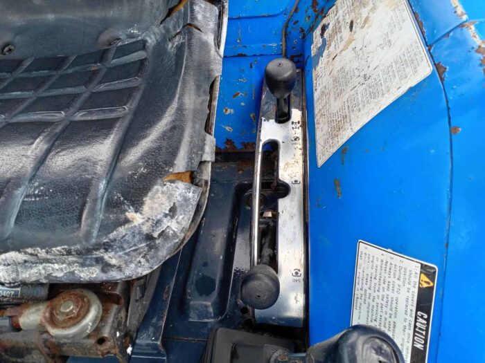 Iseki 525, 4WD traktori - Image 11