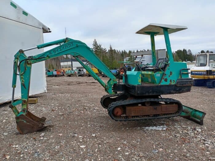 Yanmar B27 minikaivuri