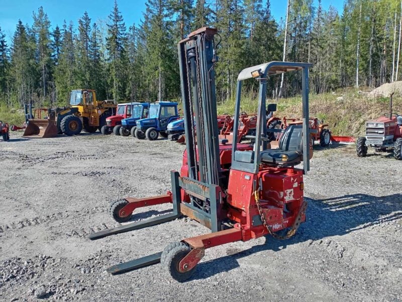 Moffet Moynty M2001STM ajoneuvotrukki