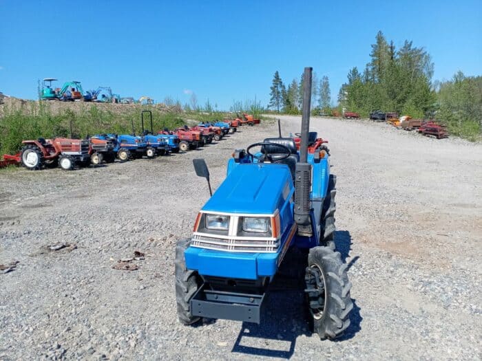 Iseki TU180, 4WD traktori - Image 17