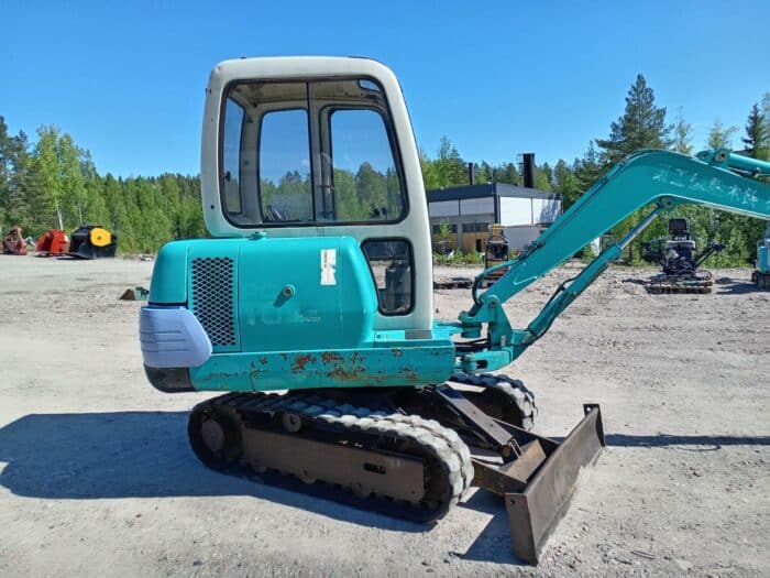 Komatsu PC10-7 minikaivuri - Image 4