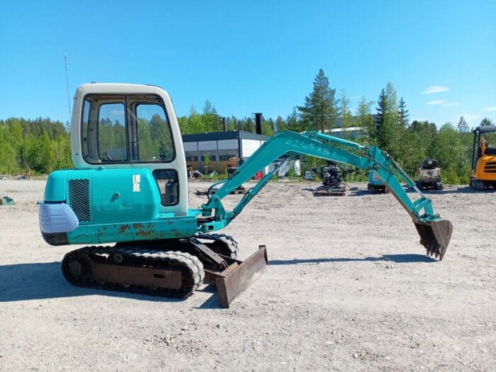 Komatsu PC10-7 minikaivuri - Image 3
