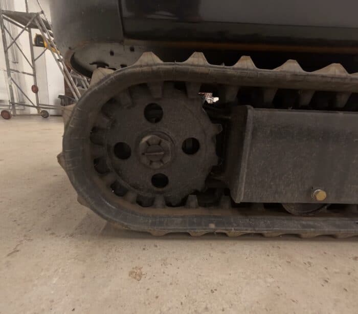 LM 10 minikaivuri Esittelykäytöstä! - Image 10