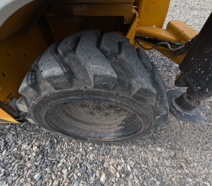 Haulotte Compact 10 DX, 4WD saksilavanostin - Image 11