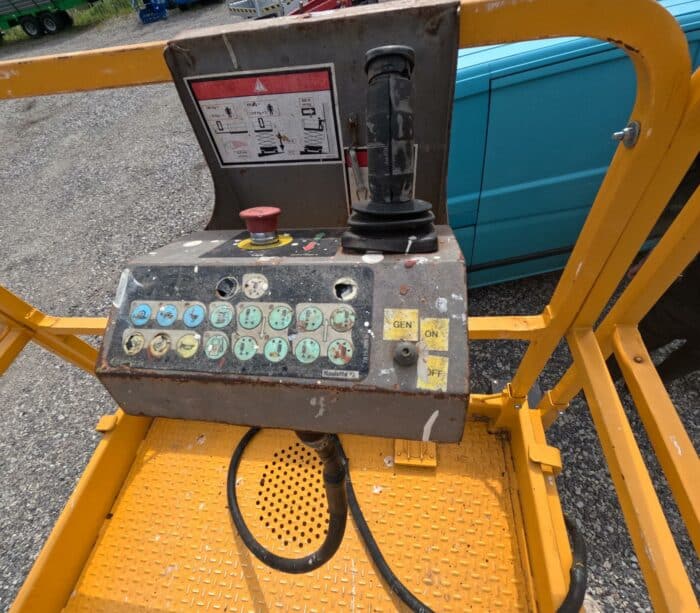 Haulotte Compact 10 DX, 4WD saksilavanostin - Image 17
