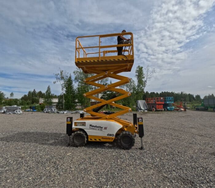 Haulotte Compact 10 DX, 4WD saksilavanostin - Image 20