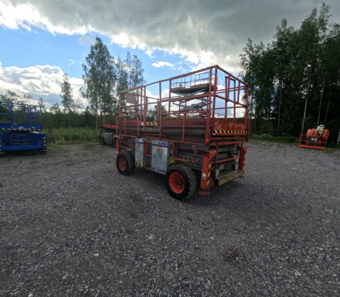 Skyjack SJ8831 4WD saksilavanostin - Image 2
