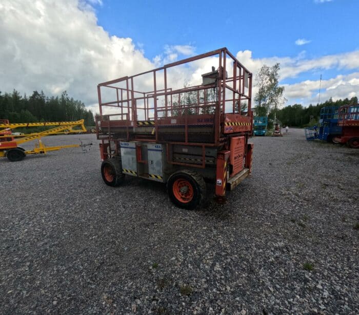 Skyjack SJ8831 4WD saksilavanostin - Image 6