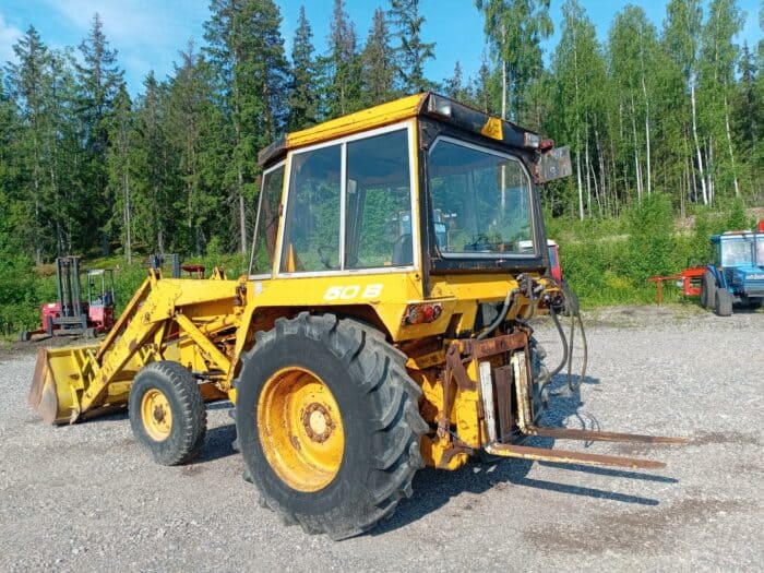 Massey Ferguson 50B traktorikaivuri - Image 2