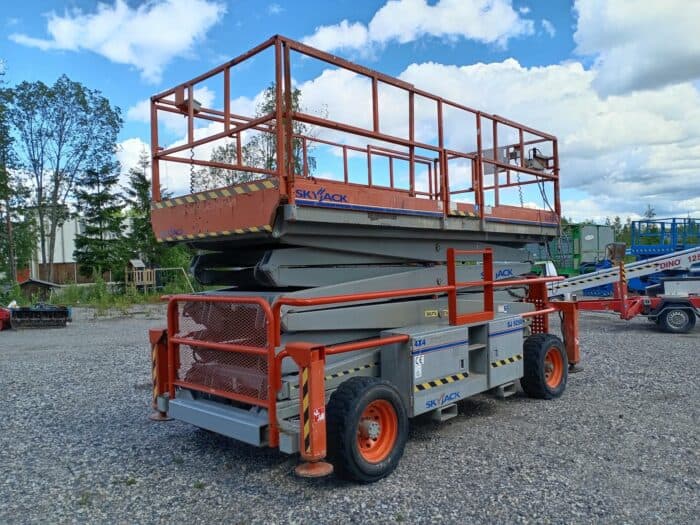 Skyjack SJ9250 4X4 saksilavanostin, Katsastettu! - Image 13