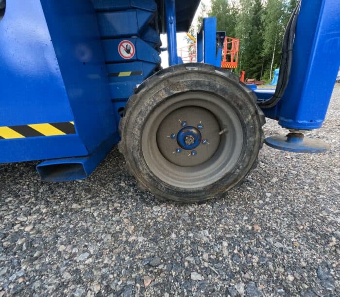 Skyjack SJ6826RT saksilavanostin 10 vuotis- ja vuositarkastettu 01/2024! - Image 17