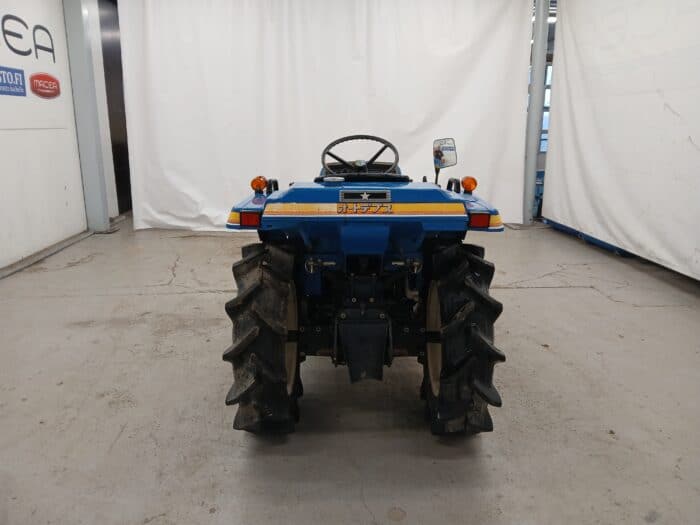 Iseki TU150 4WD traktori, 14,8hp - Image 5