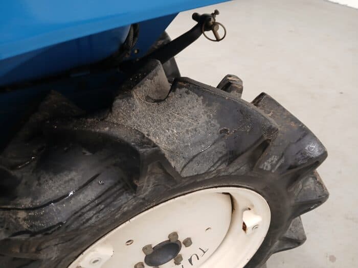Iseki TU150 4WD traktori, 14,8hp - Image 10