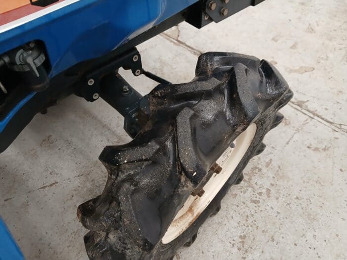 Iseki TU150 4WD traktori, 14,8hp - Image 12