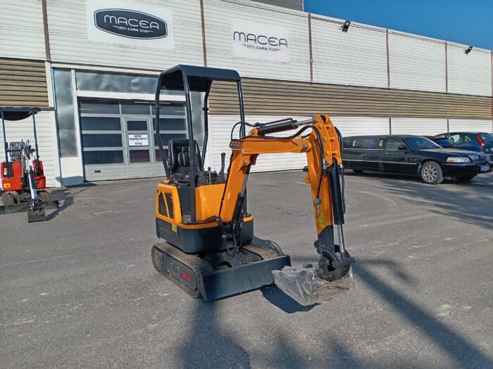LM 10 minikaivuri Esittelykäytöstä! - Image 3