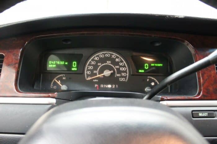 Lincoln Town Car, limusiini 2004 (632673) - Image 11