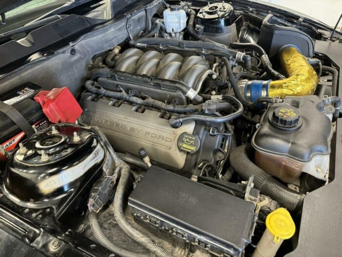 Ford Mustang GT V8 Coyote - Image 3