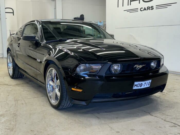 Ford Mustang GT V8 Coyote - Image 12