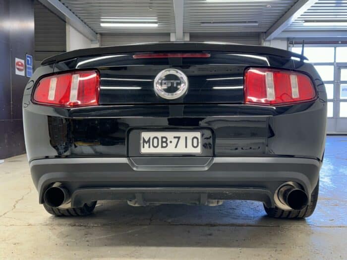 Ford Mustang GT V8 Coyote - Image 13