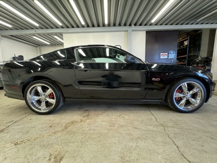 Ford Mustang GT V8 Coyote - Image 20