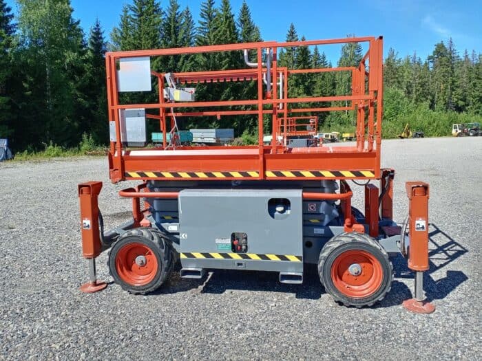Skyjack SJ6826 saksilavanostin, diesel - Image 7