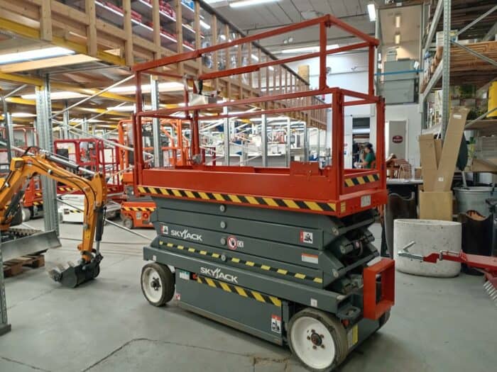 Skyjack SJ3226, sähkökäyttöinen saksilavanostin - Image 3