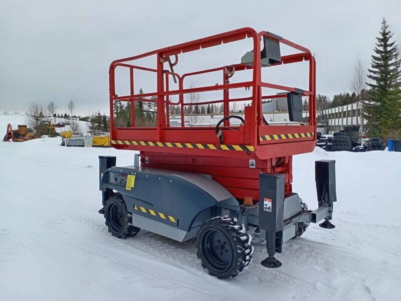Haulotte Compact 12DX saksilavanostin, 4WD
