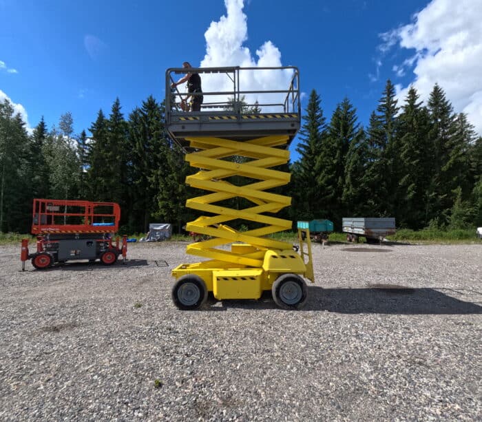 JLG 3969-E akkukäyttöinen saksilavanostin