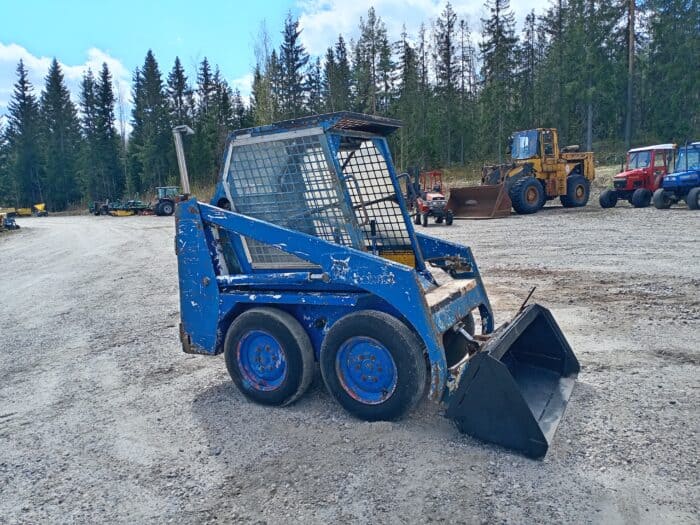 Bobcat 543 liukuohjattu kuormaaja - Image 6