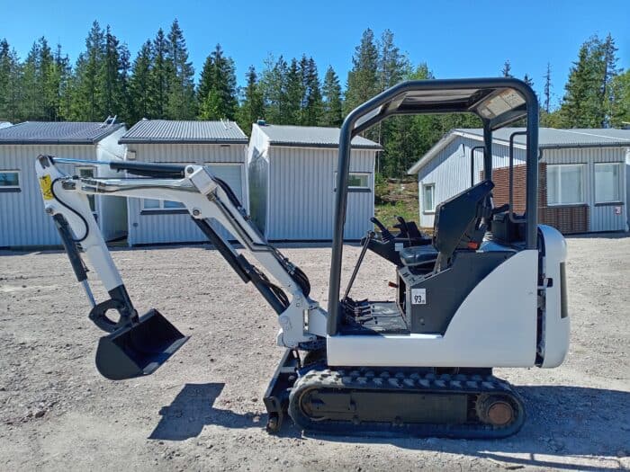 Bobcat 320J minikaivuri - Image 2