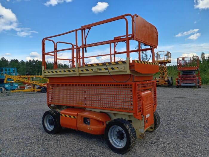 JLG 4069LE akkukäyttöinen saksilavanostin - Image 4