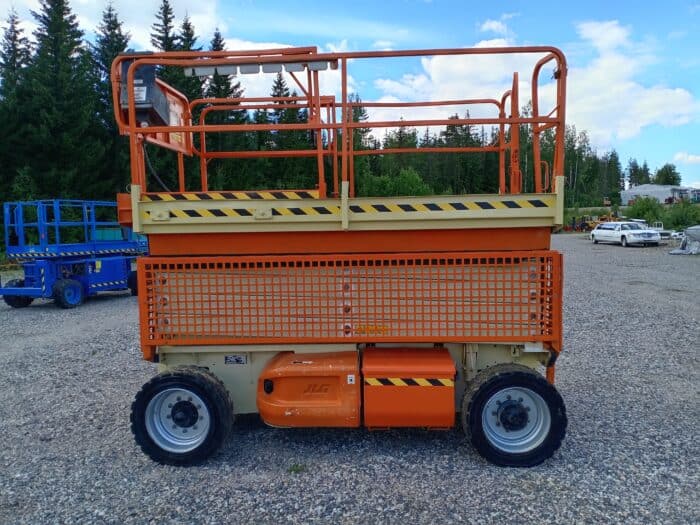 JLG 4069LE akkukäyttöinen saksilavanostin - Image 7