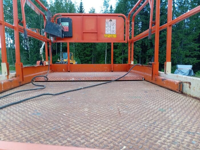 JLG 4069LE akkukäyttöinen saksilavanostin - Image 16