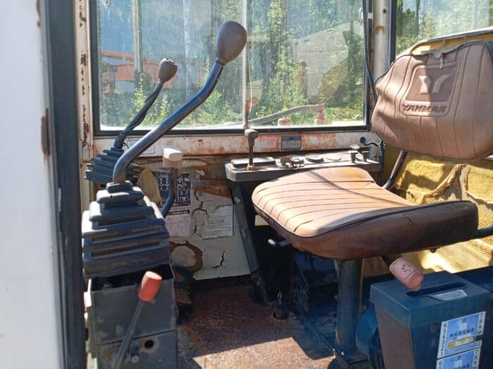 Yanmar YB251-2UZ kaivinkone - Image 12