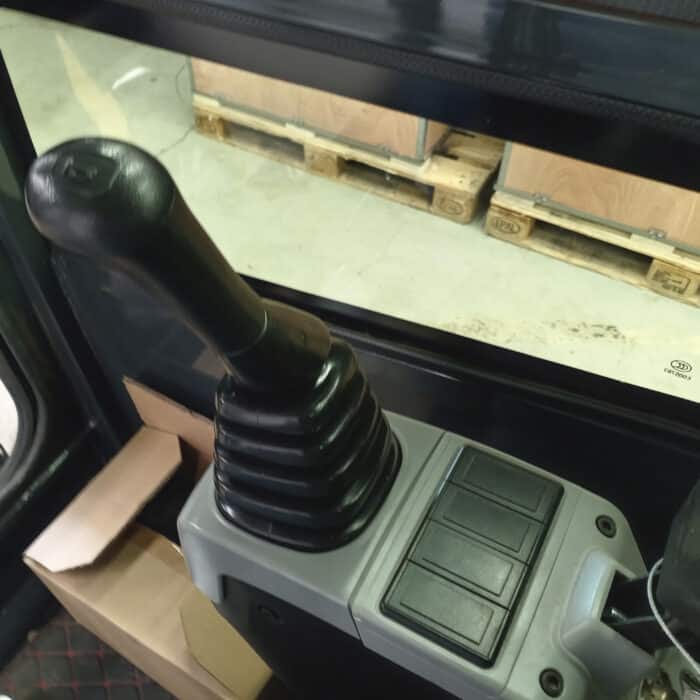 Machpro MP30, 2,5 t. Esittelykone! - Image 11