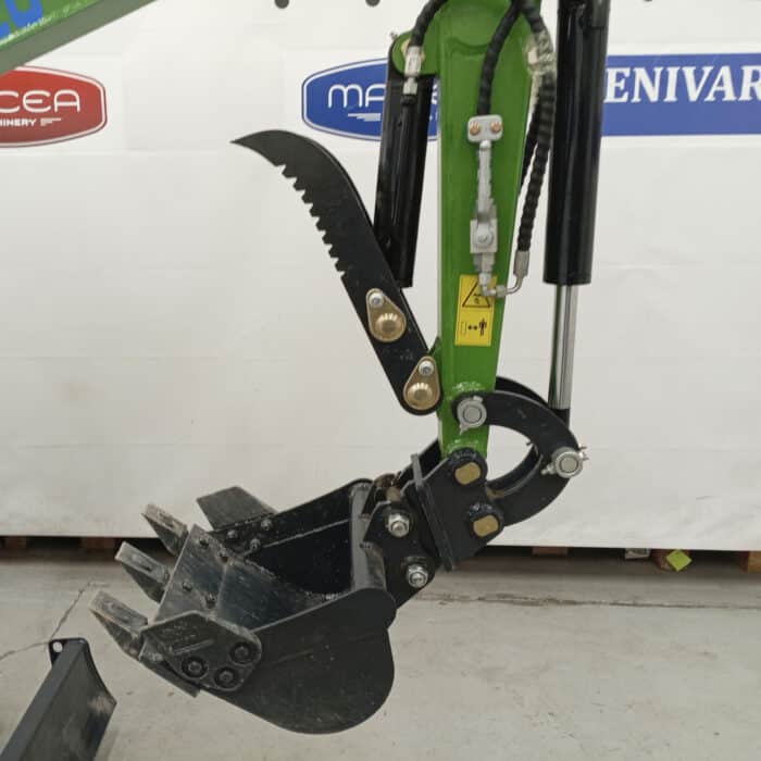 Minikaivuri pyörillä 1.5 t, Caivu HFT12 - Image 17